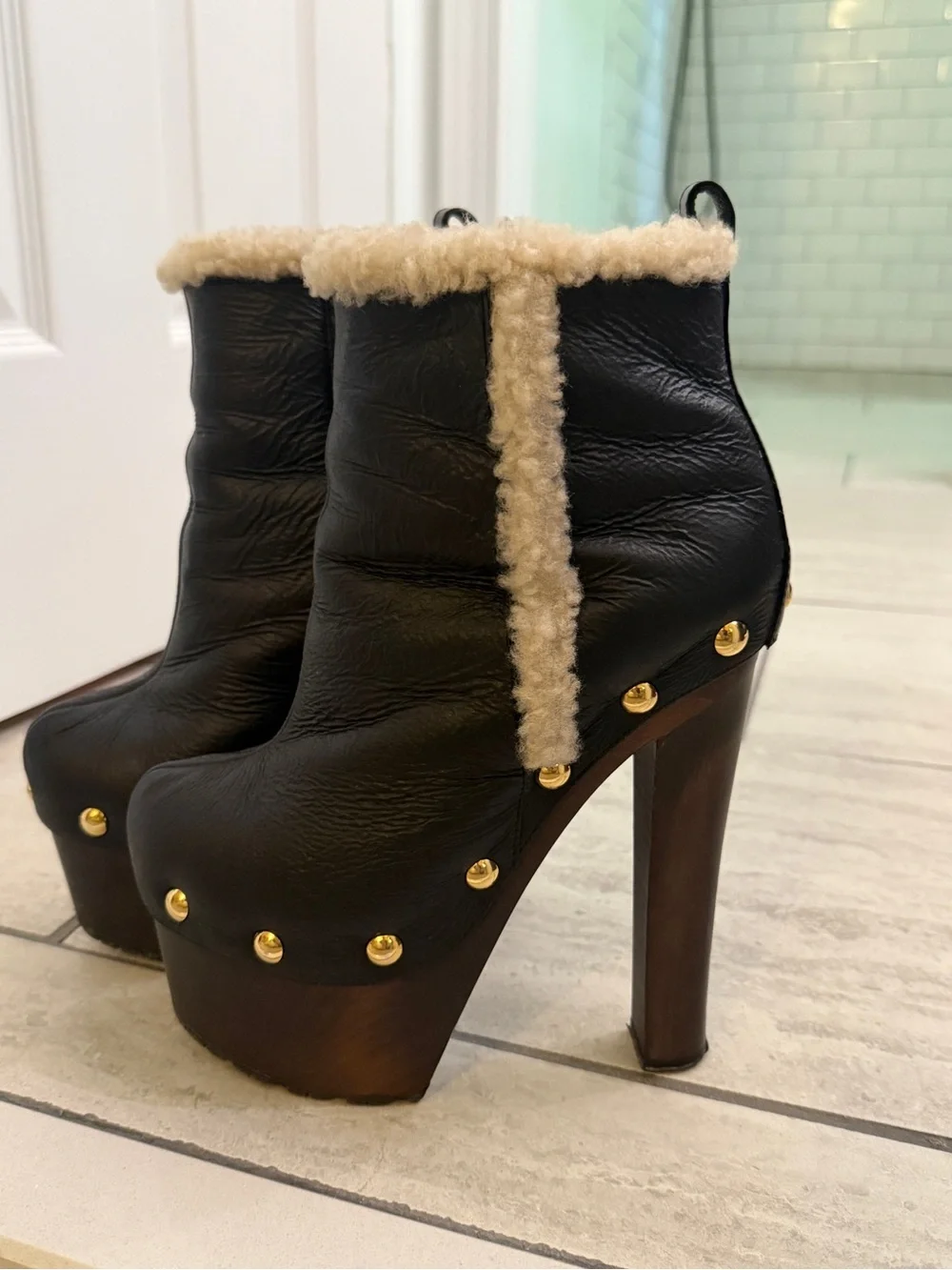 Giuseppe Zanotti Leather Shearling Platform Ankle Boots | IT 38 / US 8